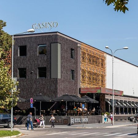 Apartmán Lara Komárno Exterior foto